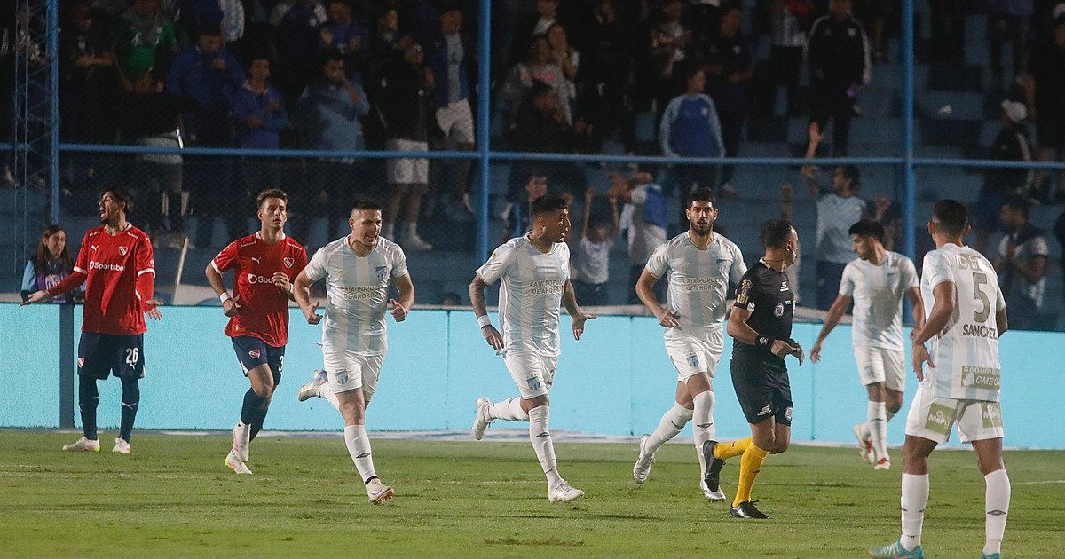 Atlético Tucumán vs San Martín de San Juan, por el Torneo Clausura 2025: minuto a minuto, en directo