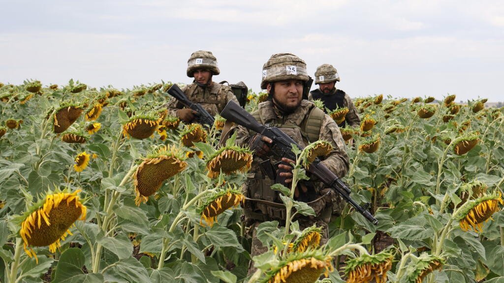 Líderes europeos dicen que los ucranianos deben "decidir su propio futuro" antes de la cumbre Trump-Putin