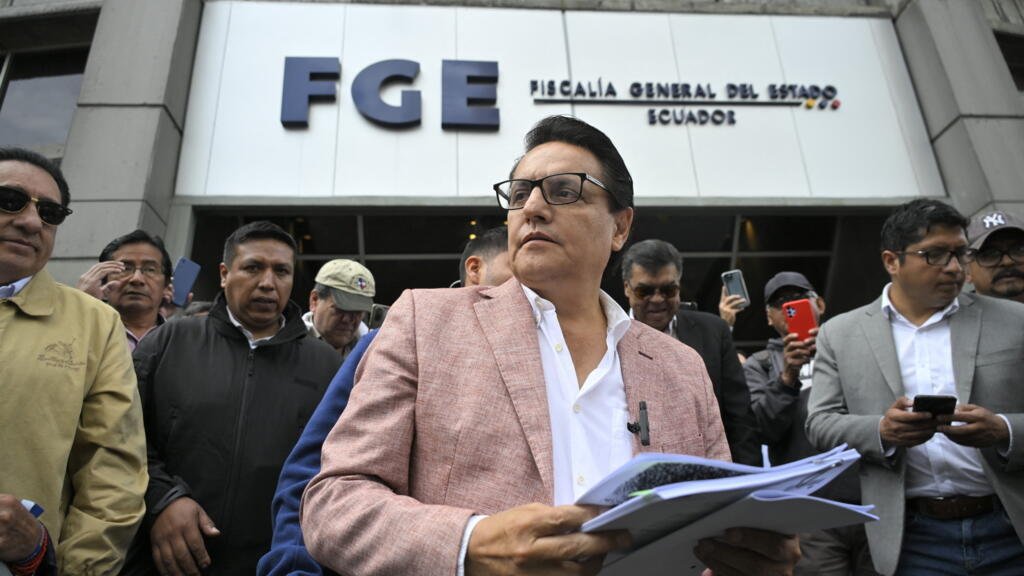 Fiscalía de Ecuador formulará cargos a exfuncionarios del correísmo por asesinato de Fernando Villavicencio
