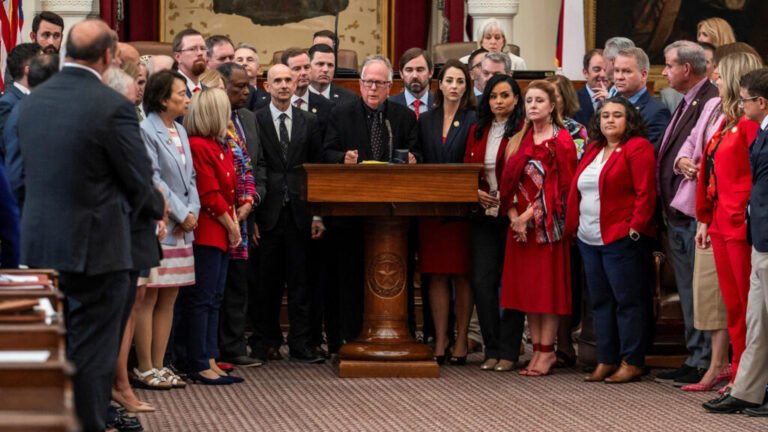 Cámara Baja de Texas da aval inicial a mapa electoral que daría más escaños en el Congreso a los republicanos