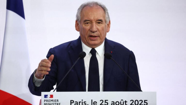François Bayrou se someterá a una moción de confianza de alto riesgo el 8 de septiembre