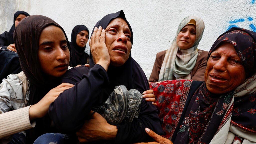 Israel mata al menos 16 palestinos; funcionarios de la ONU piden catalogar como genocidio las hostilidades en Gaza