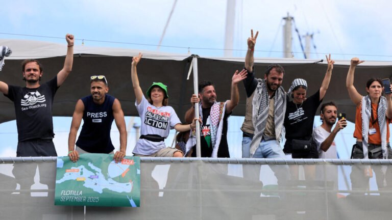 Zarpa hacia Gaza la flotilla propalestina más numerosa de la historia con al menos 300 activistas