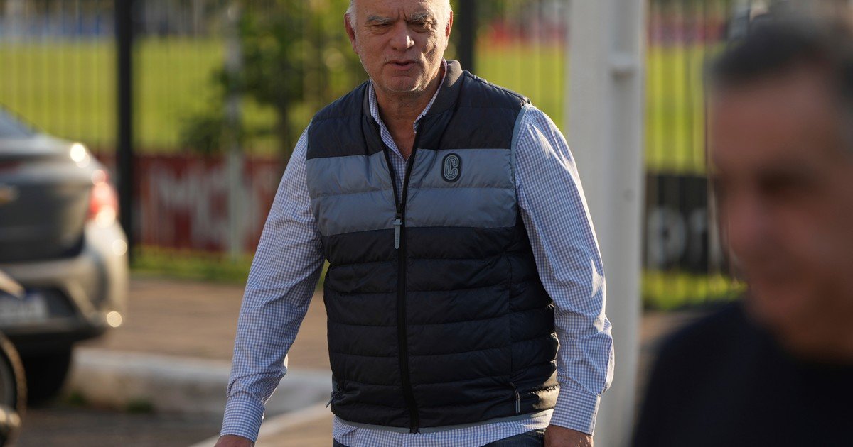 Las preguntas que aparecen tras la noche de violencia: qué pasará con Independiente y la U de Chile, para qué viajó Grindetti a Paraguay y qué decidirá la Conmebol