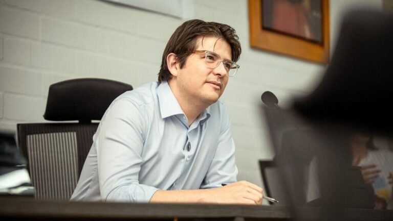 Miguel Uribe Turbay: se apaga la luz de una de las figuras más prometedoras de la derecha en Colombia