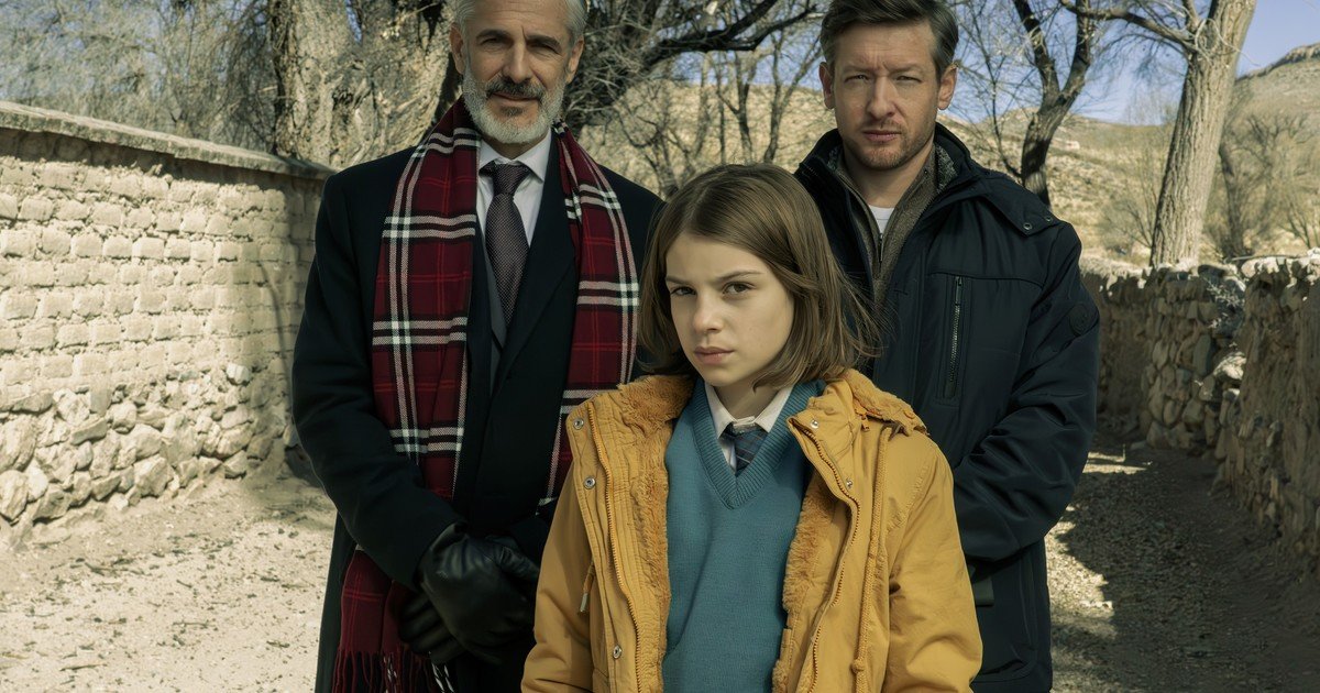 Netflix estrena una adaptación de Las maldiciones, de Claudia Piñeiro, protagonizada por Leo Sbaraglia