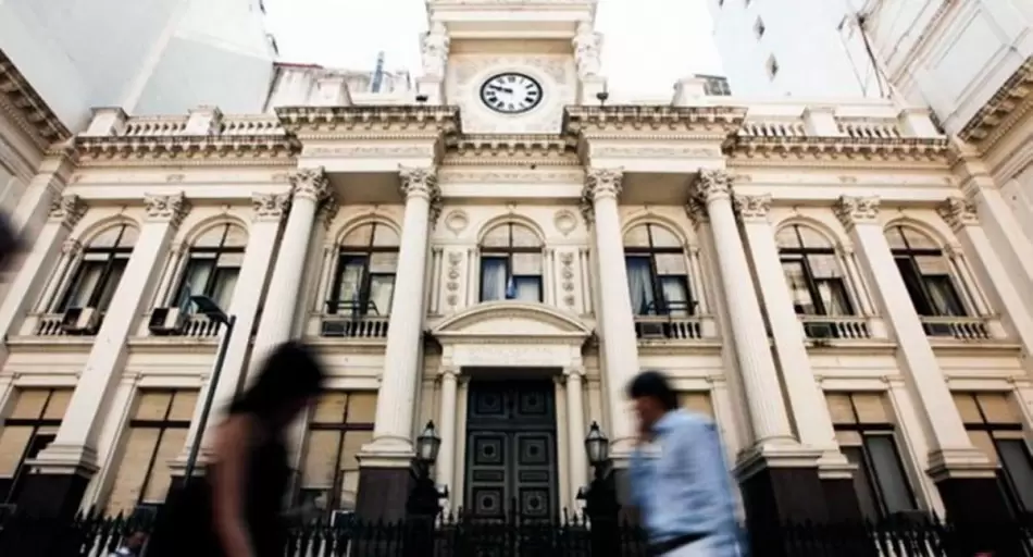 Reservas netas: cuánto tiene que comprar el Banco Central hasta diciembre