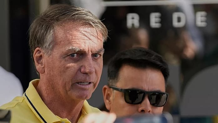 Jair Bolsonaro planeaba pedir asilo en Argentina, según la Policía brasileña
