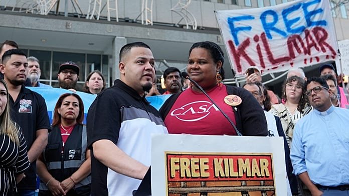 Kilmar Abrego García pide asilo en EE.UU. en un intento de frenar su deportación a Uganda