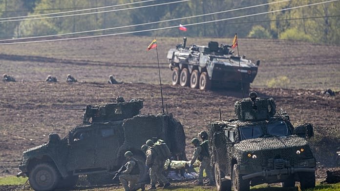 Lituania instala 'dientes de dragón' en su frontera para impedir una posible ofensiva terrestre rusa