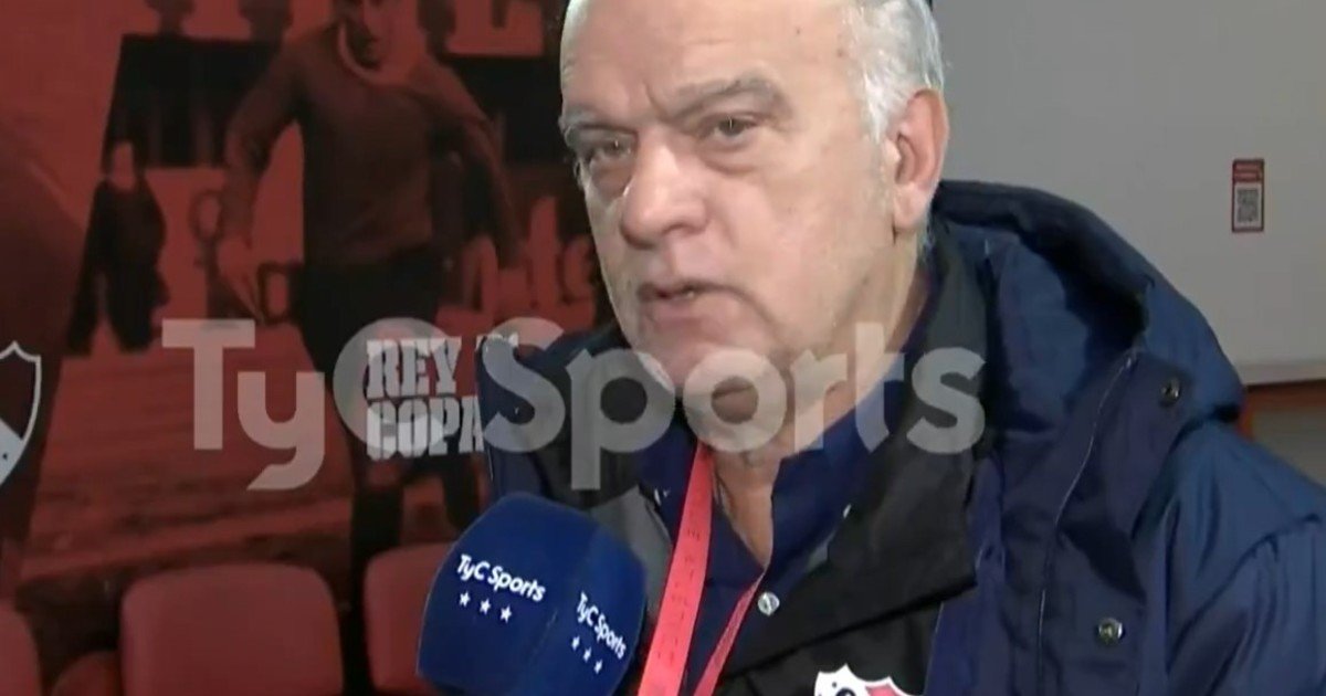 Grindetti pidió "una sanción" de la Conmebol a la Universidad de Chile y reclamó "la liberación de la responsabilidad a Independiente"