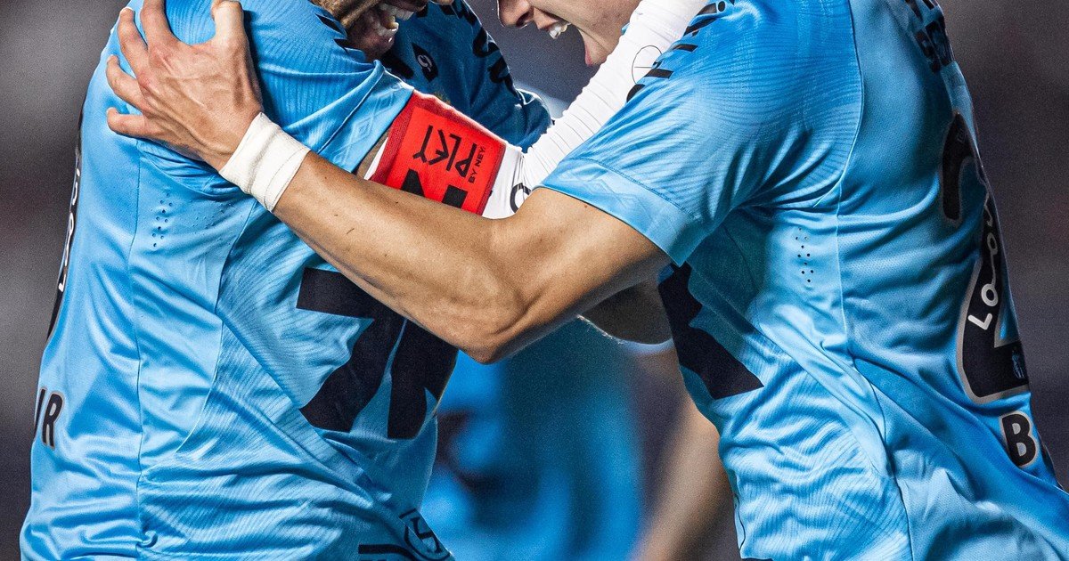 Neymar anotó dos goles para el triunfo de Santos y tiene chances de volver a la selección de Brasil