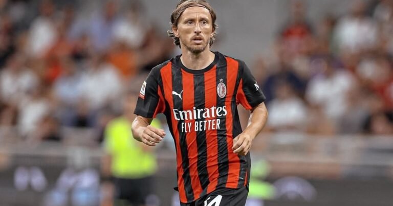 Lo viejo funciona en la Serie A: Milan y Napoli se reforzaron con dos leyendas "vintage" y pelearán por el Scudetto con el Inter de Lautaro Martínez