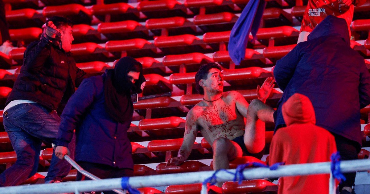 Cronología del horror en Avellaneda: el paso a paso del enfrentamiento entre los barras de Independiente y Universidad de Chile