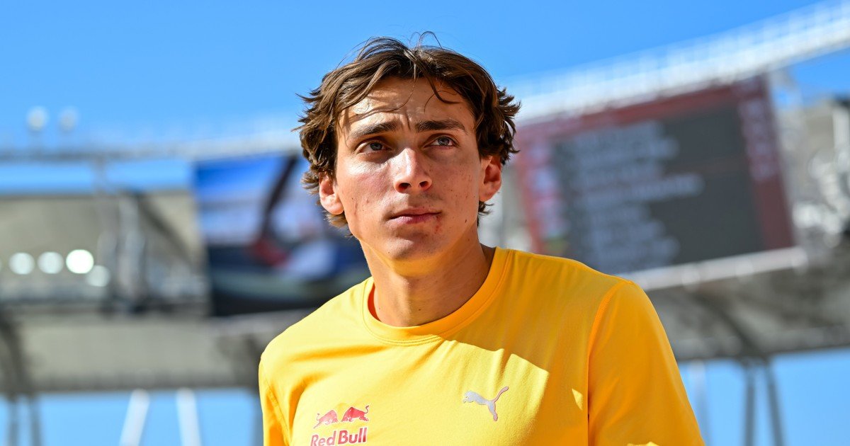 Armand Duplantis, cada día más cerca del cielo: quebró los 6,29 metros y rompió el récord mundial de salto con garrocha por 13ra vez