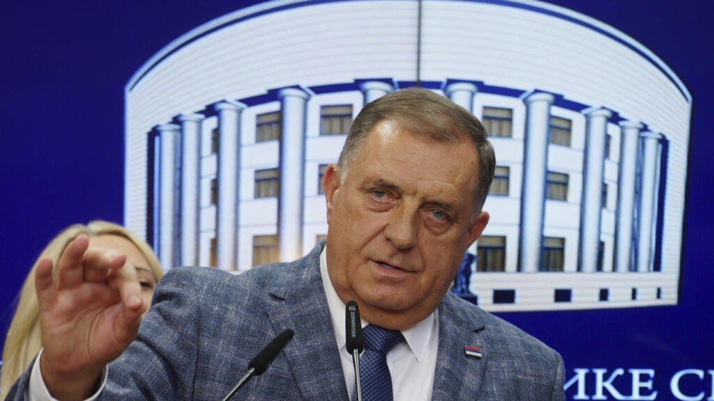 Parlamento serbobosnio desafía sentencia judicial contra líder separatista prorruso Dodik