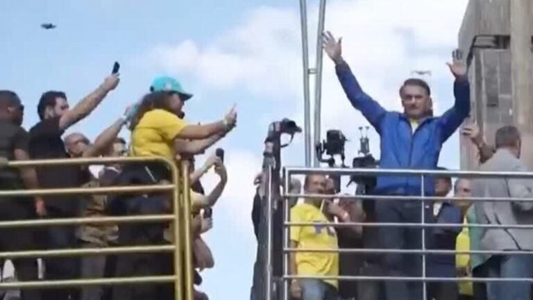 Brasil: orden de arresto domiciliario para el expresidente Jair Bolsonaro