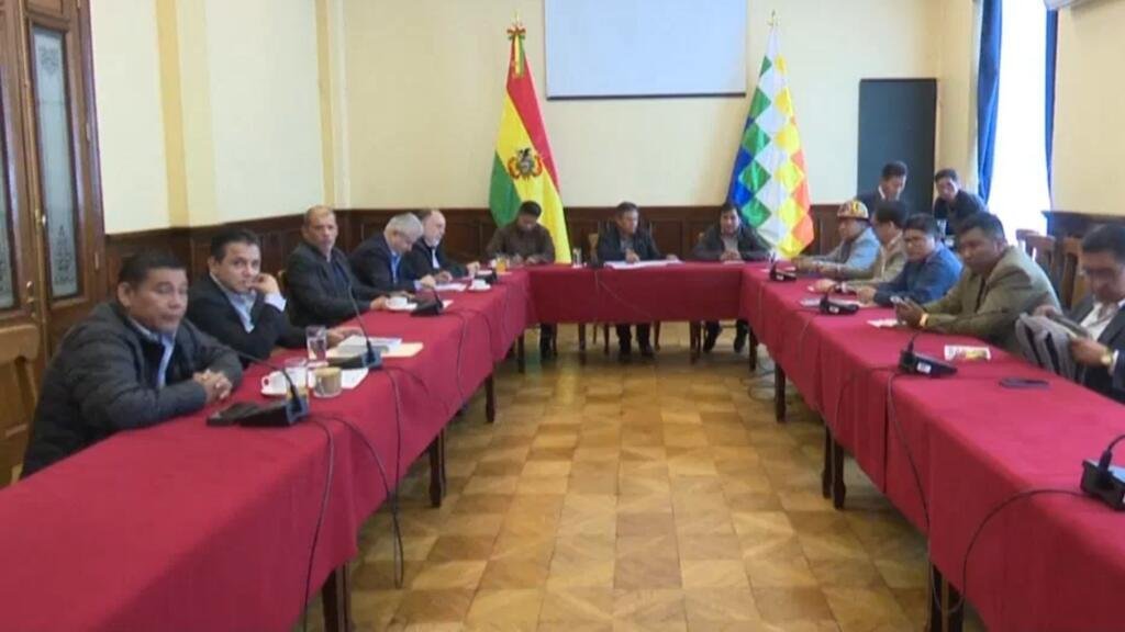 Rodríguez y Del Castillo: una izquierda fragmentada que busca la Presidencia de Bolivia