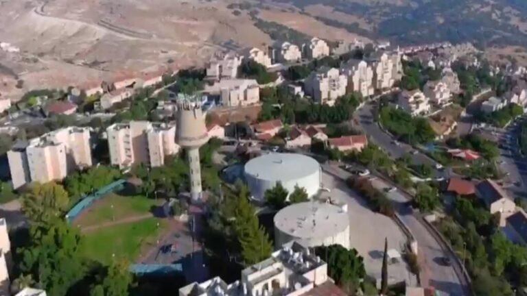 Israel aprueba controvertido proyecto de asentamientos en Cisjordania