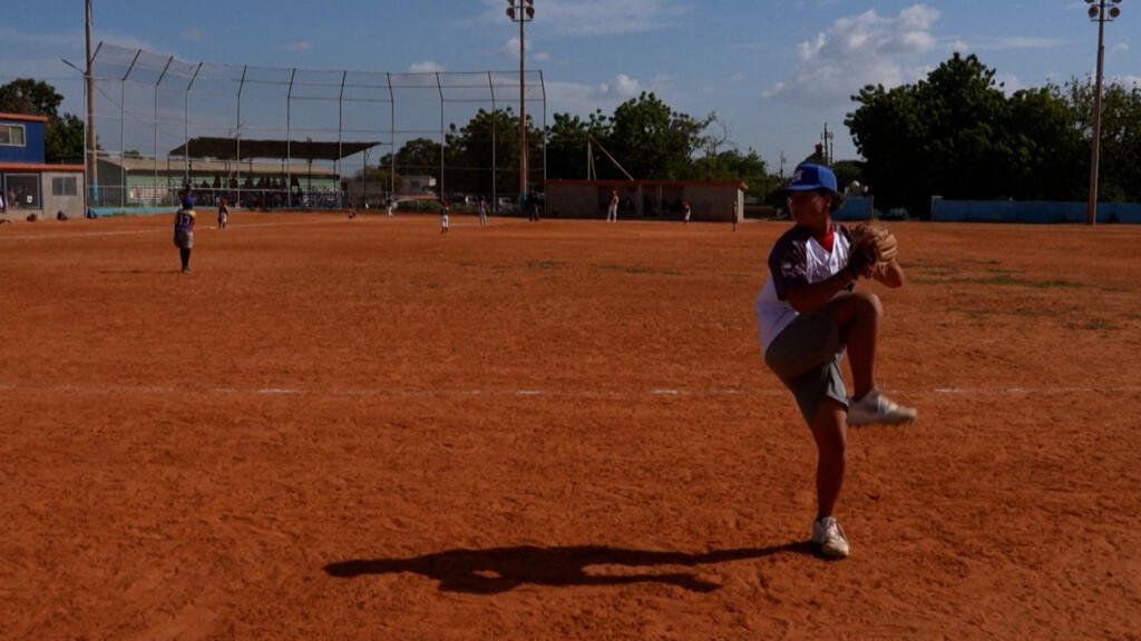 El sueño de estos venezolanos de jugar en las Grandes Ligas se estrella ante el visado de EE. UU.