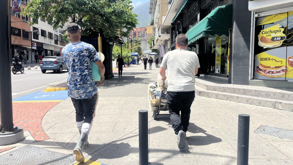 Desinformación, expectativa y duda: qué piensan los venezolanos del despliegue de Trump en el Caribe