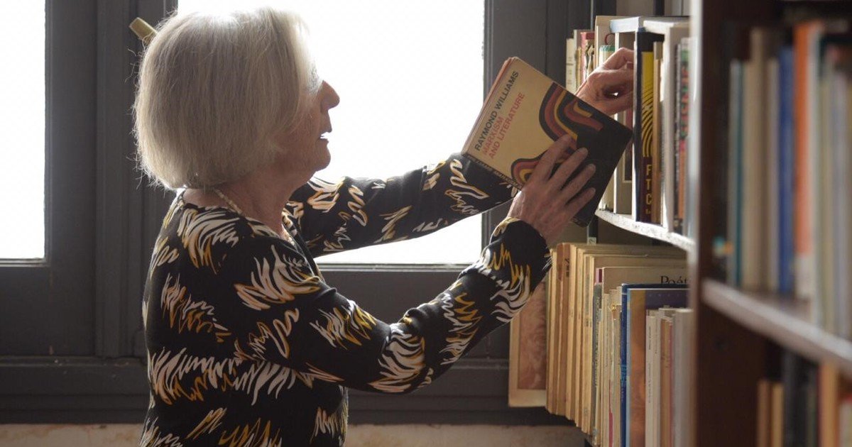 El apoyo de los amigos de Sarlo al exmarido y la inquietud por el destino de la obra de la ensayista