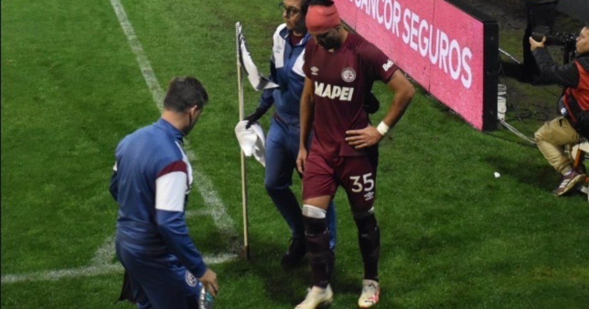 La dura lesión que sufrió Ronaldo Dejesús tras el choque de cabezas en Lanús vs Huracán: no jugará hasta el año próximo