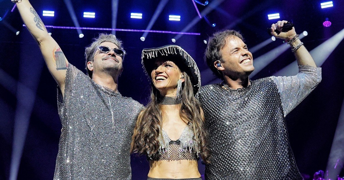 El fenómeno Erreway por fin llegó a Buenos Aires con nostalgia y euforia, la aparición de Lali y el anuncio de nuevas fechas