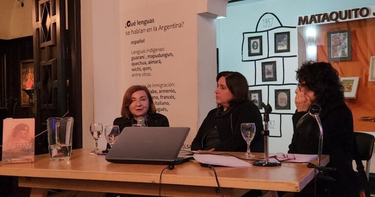 "Finisterre": La novela de María Rosa Lojo que cumple 20 años y actualiza su mirada sobre el desarraigo