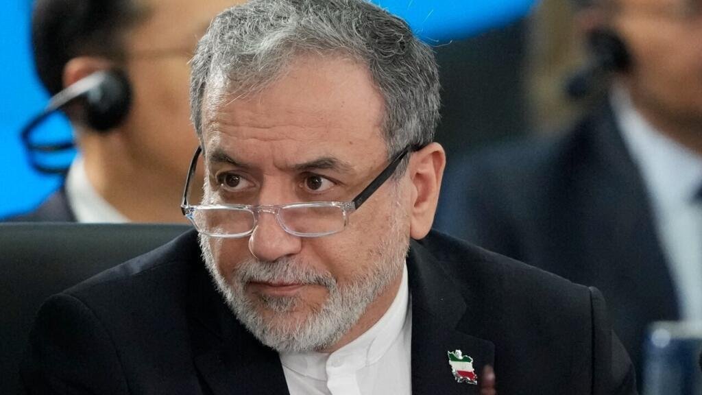 Irán y las potencias europeas retomarán diálogo nuclear ante inminente imposición de sanciones