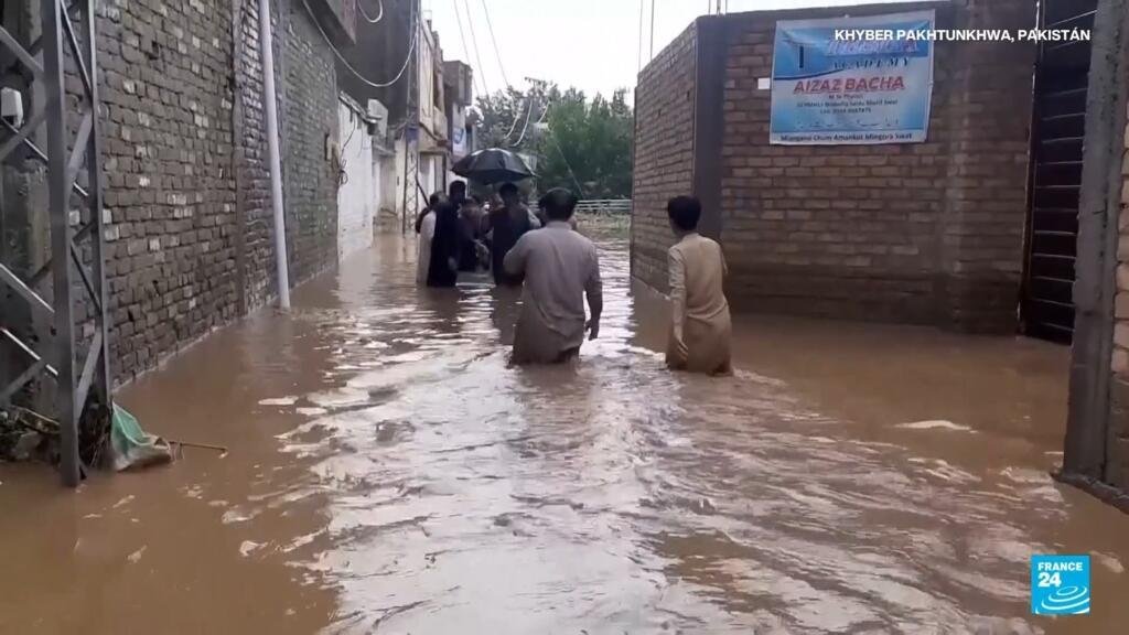 Decenas de muertos por inundaciones en Pakistán
