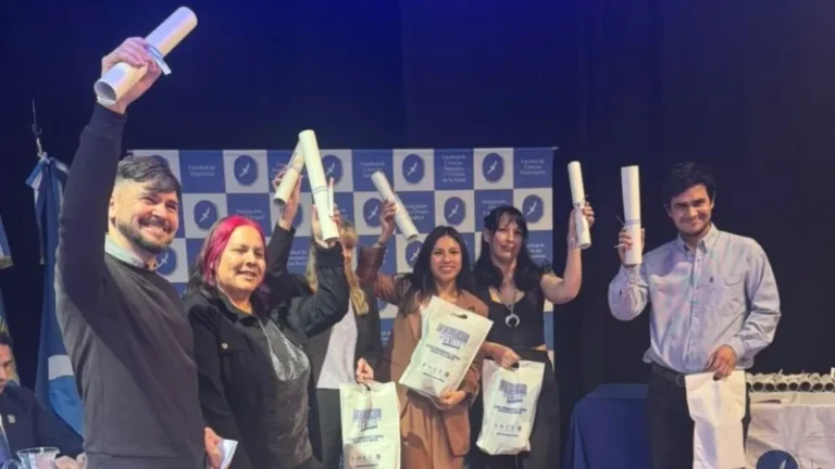 La UNPSJB sede Trelew graduó a 89 nuevos profesionales