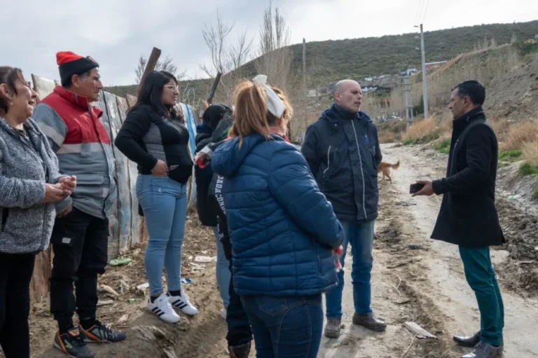 La Floresta: avanzan obras de iluminación, calles y reparación de servicios
