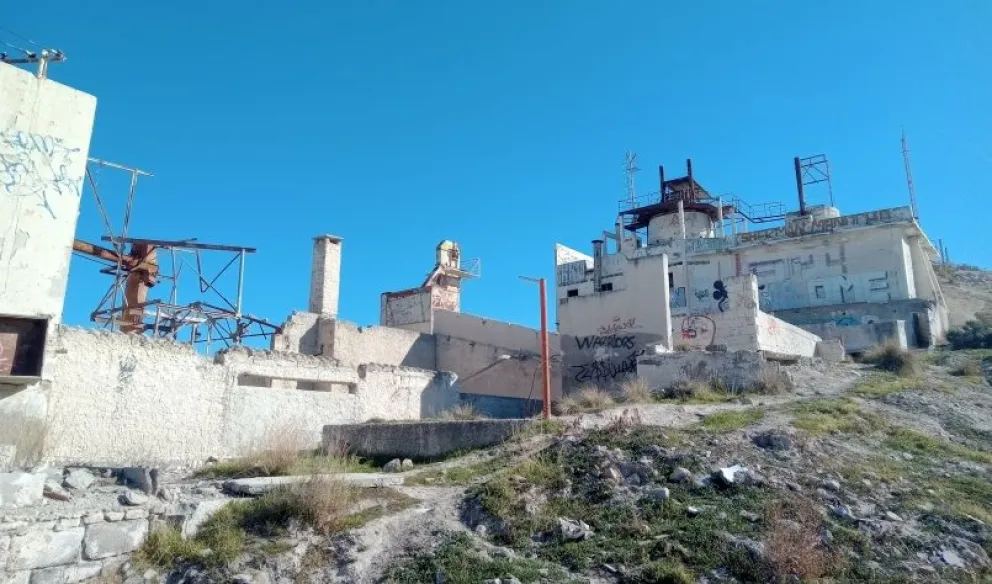 La Calera del horror: apareció un cuerpo y ya son tres los muertos en el lugar