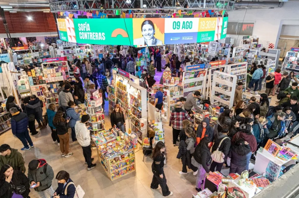 Con un emotivo acto, concluyó la Feria del Libro más importante del interior del país