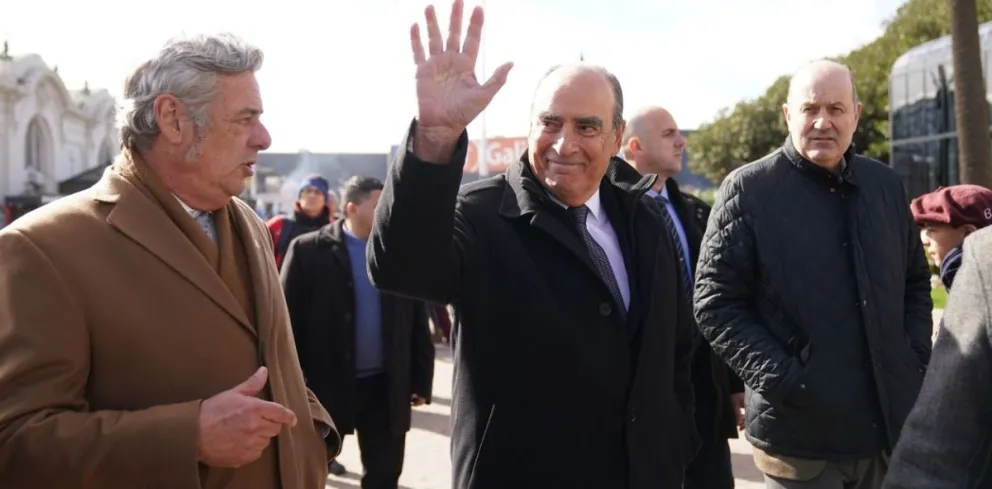 El Gobierno defiende las reformas por decreto