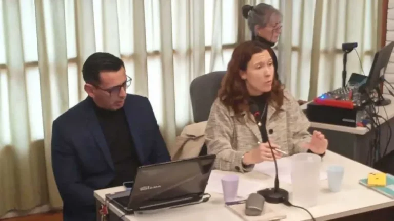 Una pareja fue imputada por tentativa de homicidio tras apuñalar a un hombre