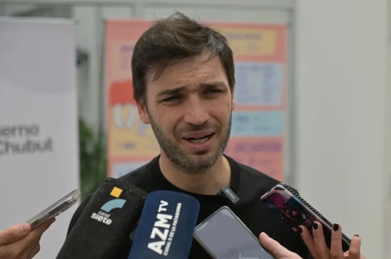 Torres: “Los chubutenses van a elegir volver al pasado o mirar para adelante”