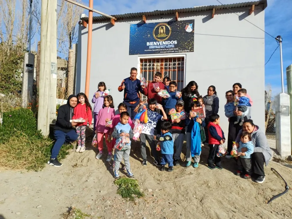 CAI Solidaria entregó juguetes por el Día del Niño