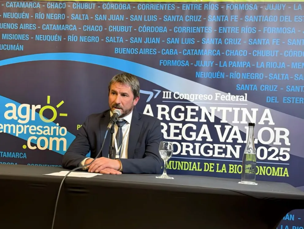 Merino presentó el Plan Logístico de Trelew en la Cumbre de la Bioeconomía