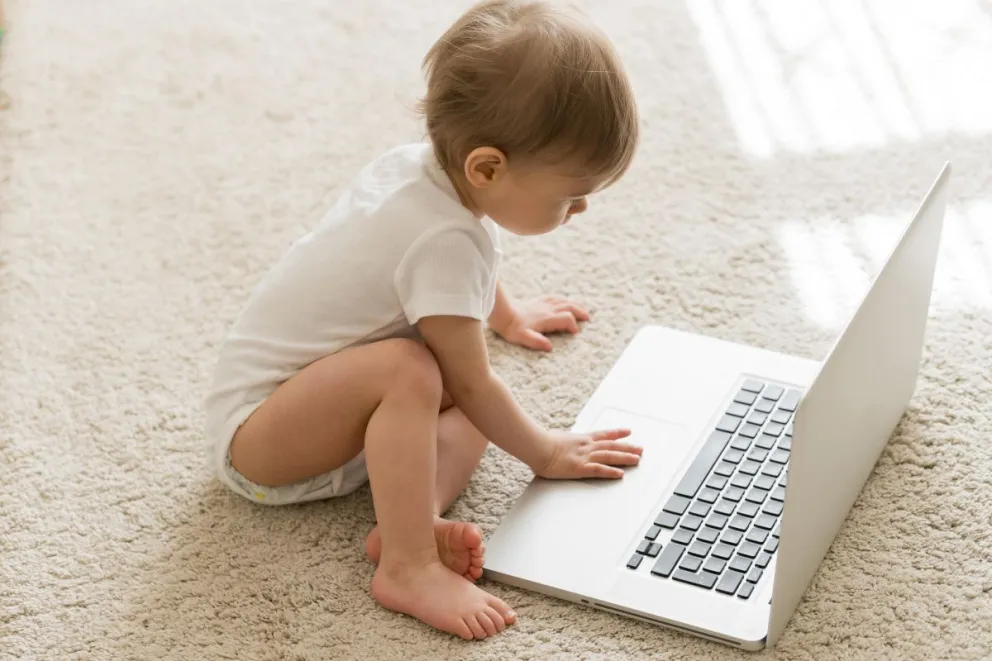 Unos padres llamaron a su hija “Chat Yipiti” y el nombre se volvió viral