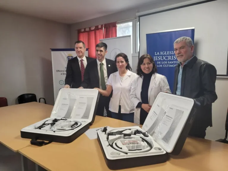 Donaron un endoscopio y un colonoscopio al Hospital Regional