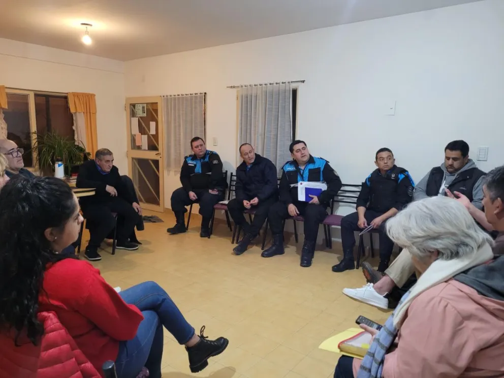 Vecinales de zona sur se reunieron con la policía por seguridad