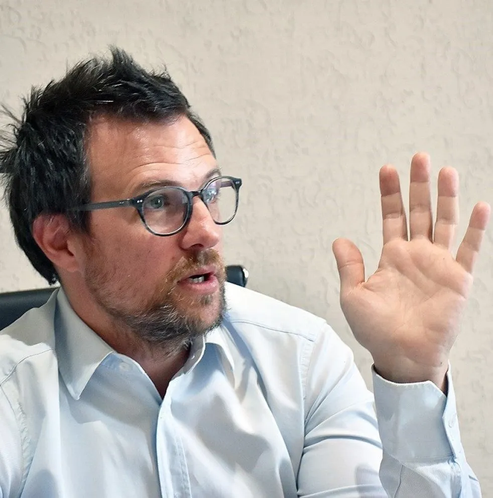 Desde el sector de Bowen hablan de “empate técnico”