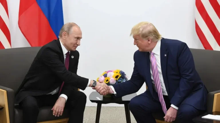 Trump anunció una cumbre con Putin para definir el fin de la guerra en Ucrania