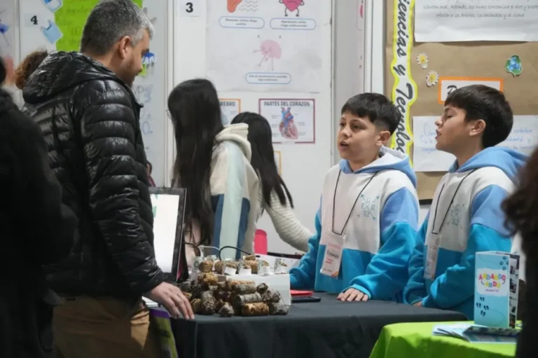 Playa Unión fue sede de la Feria Provincial de Educación, Artes, Ciencias y Tecnología 2025