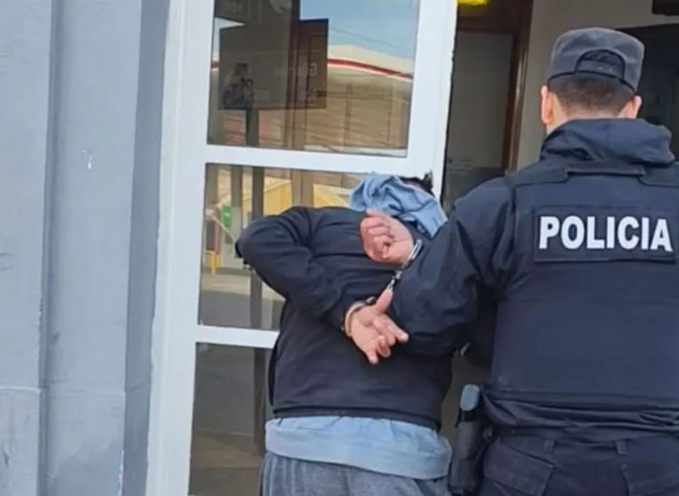 Detenido tras intentar sustraer herramientas de un automóvil