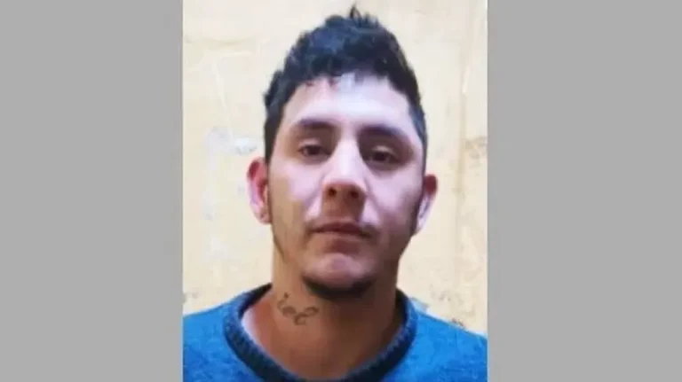 Delincuente con historial de violencia es buscado por la Policía en Neuquén