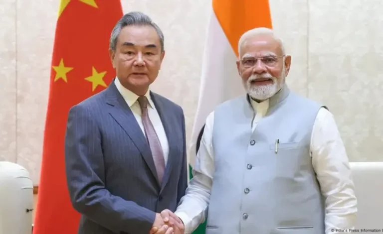 China e India reanudan vuelos directos y avanzan en diálogo fronterizo