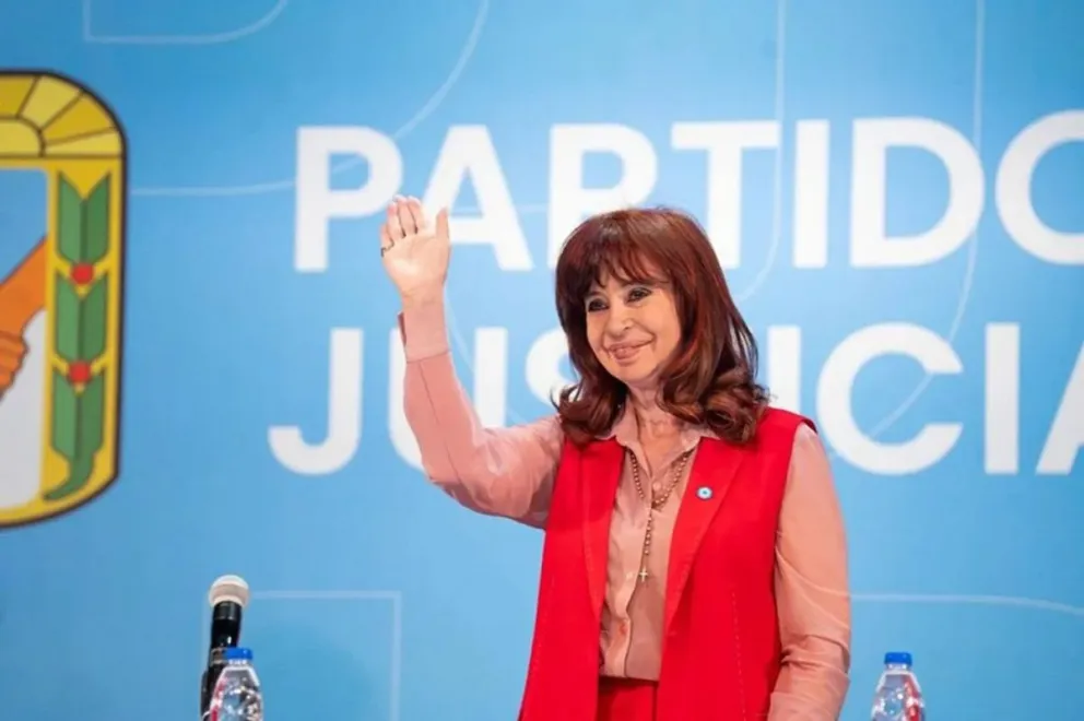 Cristina Kirchner contra Javier Milei por el escándalo en la Agencia Nacional de Discapacidad